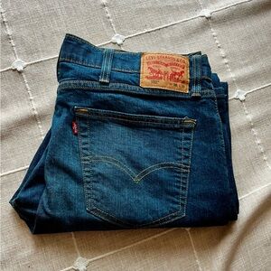 Levi's Men's Deep Blue Straight Jeans